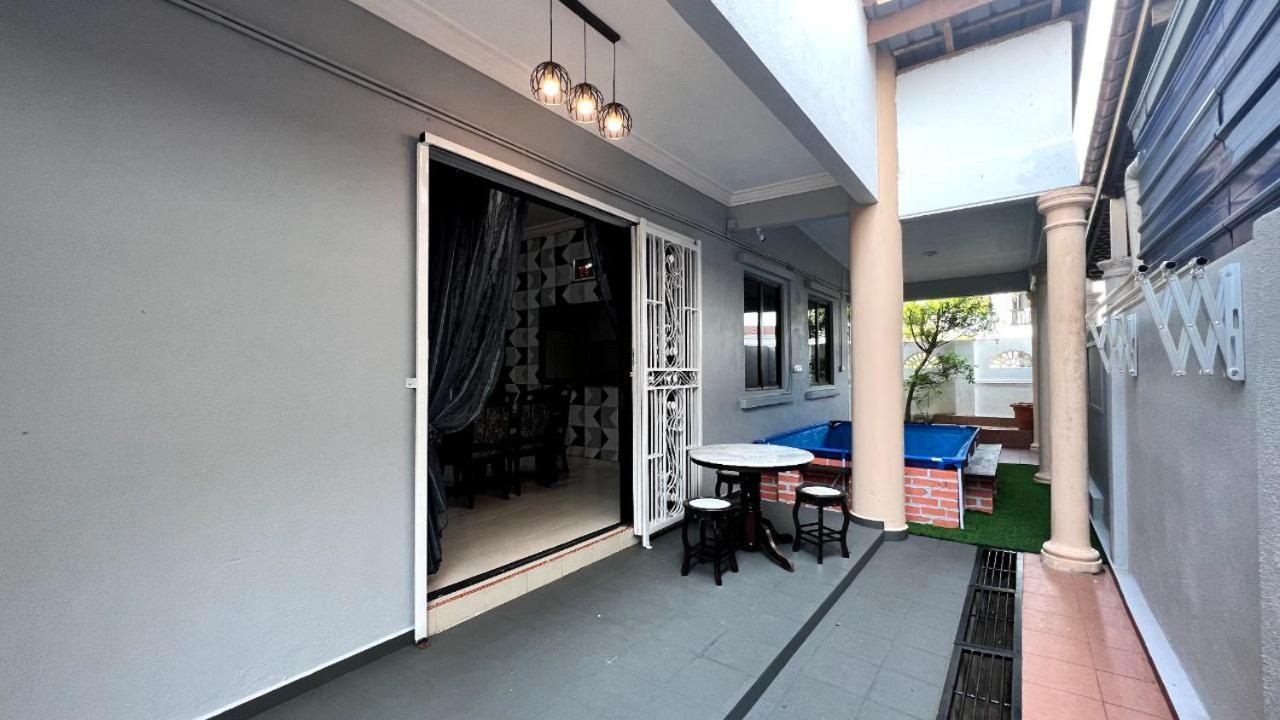 Yb Guest House 4 Bilik 5 Katil Chukai Exterior foto